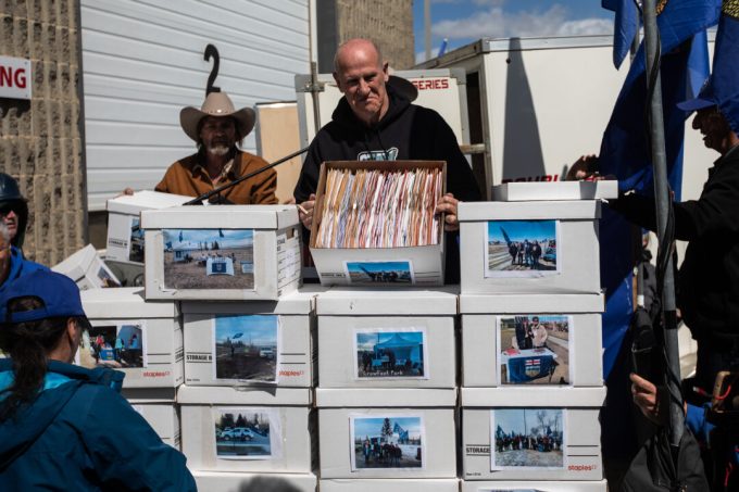pro-separation-and-anti-coal-groups-challenge-alberta’s-petition-verification-process