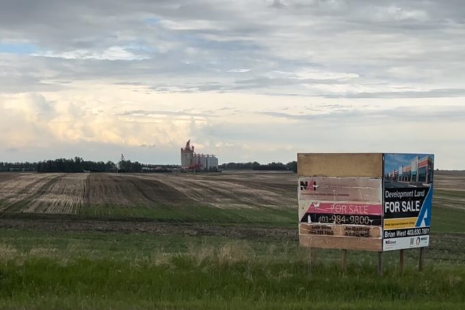 alberta’s-utilities-commission-rejects-power-plant-for-proposed-ai-data-centre-in-olds