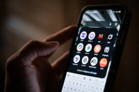 40-percent-of-doctors-use-ai-scribes,-but-a-report-warns-they-can-‘hallucinate’-patient-data