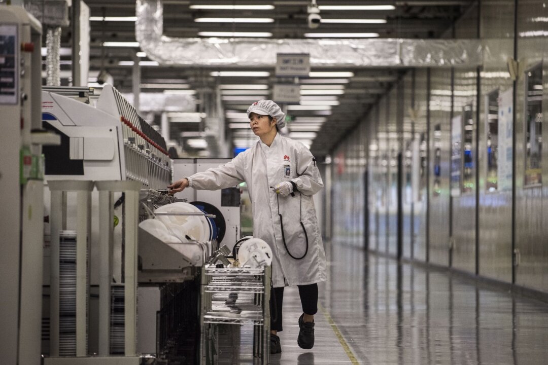 longtime-shenzhen-electronics-manufacturer-closes-as-orders-shrink-and-costs-rise