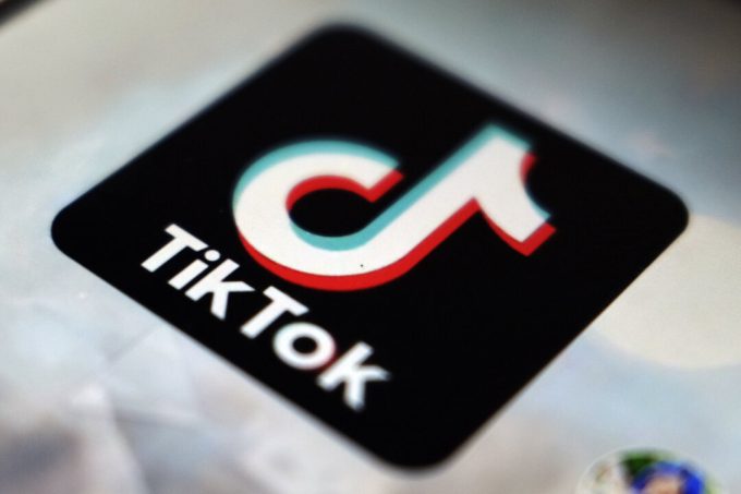 irish-lawmakers-seek-tiktok-explanation-about-wrong-way-illegal-driving-trend