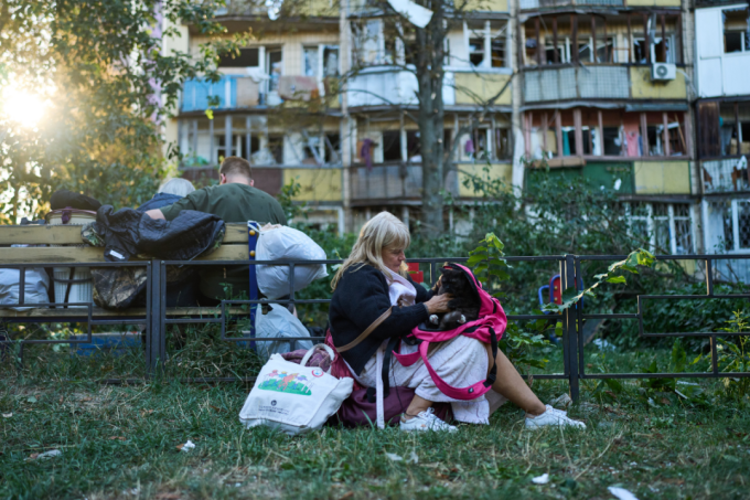 at-least-16-dead,-dozens-injured-after-russian-strikes-on-kyiv
