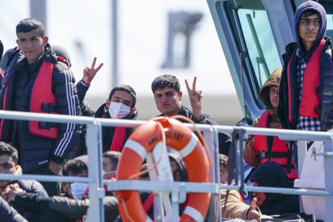 uk-home-office-guidance-warns-asylum-seekers-rape-is-illegal