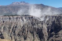 magnitude-6.7-earthquake-shakes-peru’s-southern-andes,-injuring-at-least-2-and-damaging-homes