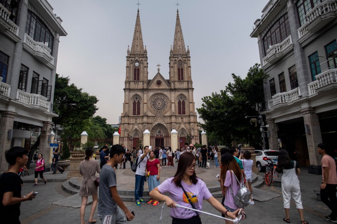 catholics-in-china-face-growing-restrictions-on-religious-practice