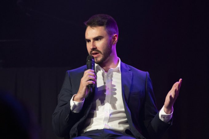 victorian-government-defends-red-union-crackdown-as-anti-hate-measure