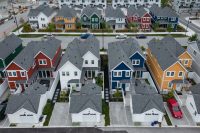 upcoming-influx-of-mortgage-renewals-likely-to-lead-to-higher-payments-for-many:-report