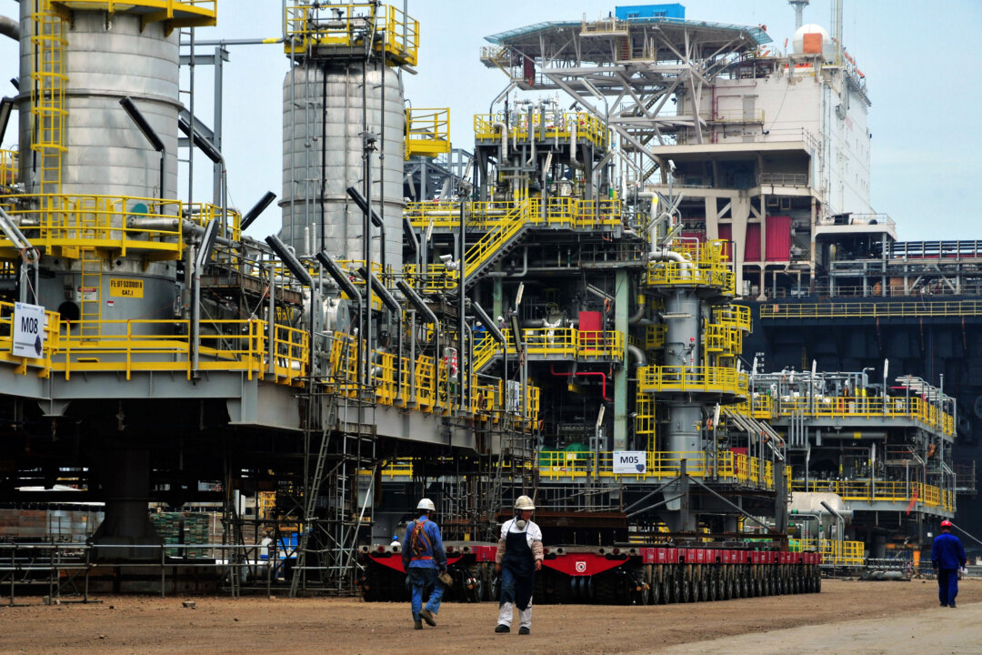 chinese-buyers-of-iranian-oil-face-even-tougher-us-sanctions