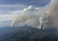 more-evacuation-orders-and-alerts-south-of-pear-lake-wildfire