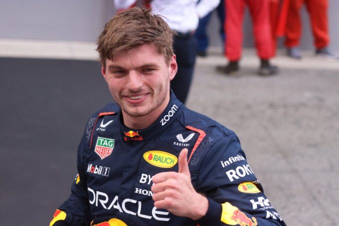 max-verstappen-extends-contract-with-red-bull-through-2030