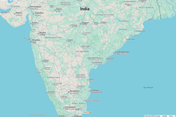 india-launches-rescue-operation-as-bulk-carrier-sinks-off-east-coast
