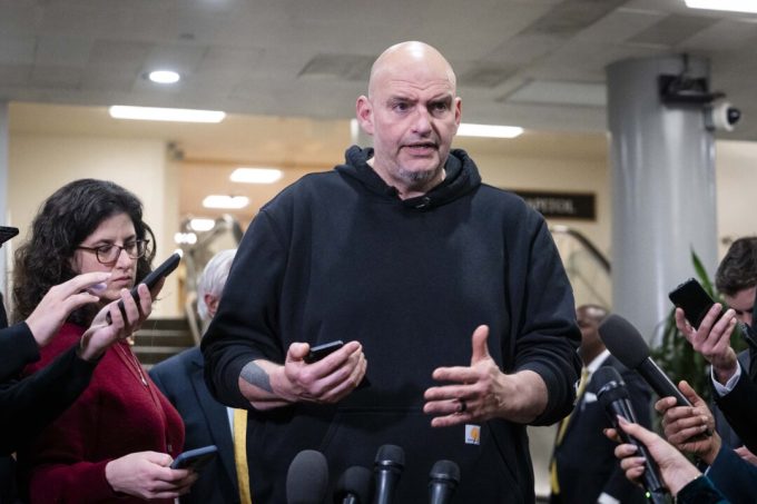 fetterman-rejects-‘overreaction’-to-ai-and-data-centers,-says-china-benefits