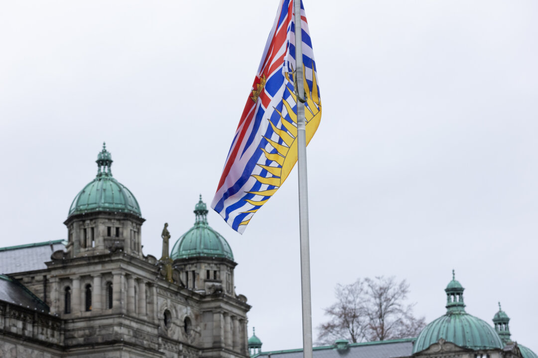 mla-ian-paton-leaves-bc-conservative-caucus-to-form-new-party-with-milobar