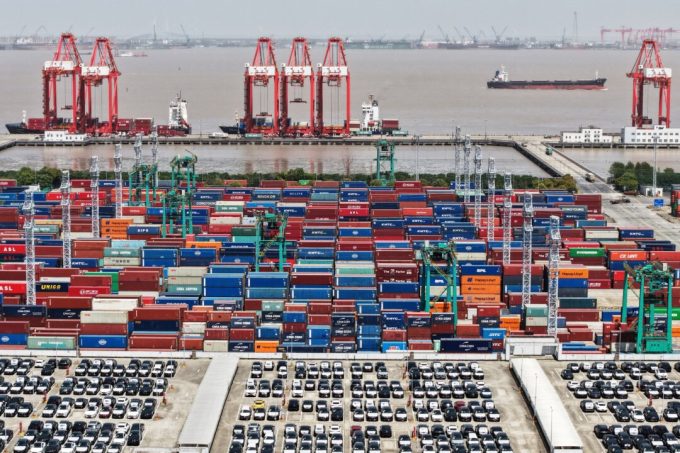 eu-steps-up-trade-defenses-as-chinese-vehicle,-battery-imports-surge