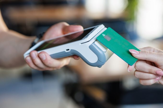credit-card-‘invisible-surcharges’-and-swipe-fee-changes:-how-to-avoid-surcharges-at-checkout