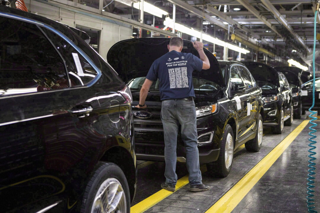 how-the-new-us-tariffs-and-canada’s-retaliatory-measures-affect-canadians