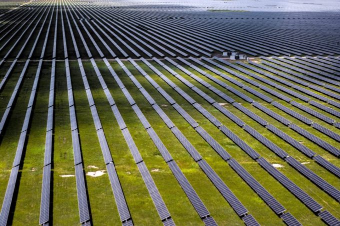 australia-had-1.4-million-solar-panels-due-for-recycling,-only-100,000-were-processed