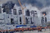 6-chinese-workers-killed,-9-missing-in-massive-russia-chemical-plant-fire