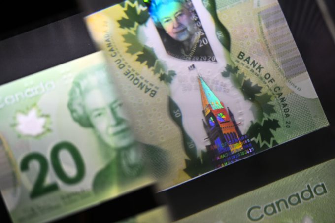 canadian-consumer-debt-hits-all-time-high-of-$2.7-trillion