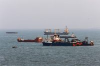 trump-says-oil-shipping-through-strait-of-hormuz-is-‘functioning’