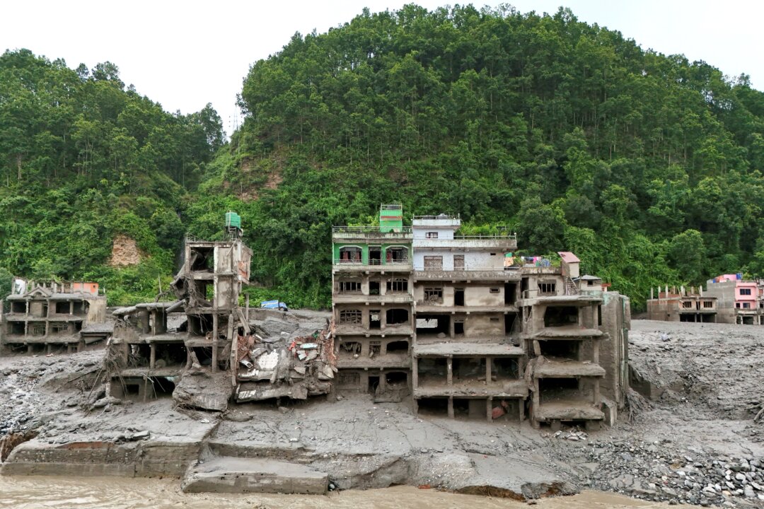 trump-says-us-has-offered-nepal-‘any-help-that-they-need’-after-major-flooding