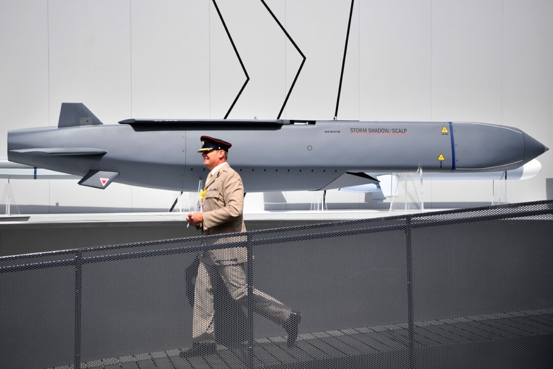 russia-threatens-strikes-on-uk,-france-over-long-range-missile-tech-share-with-ukraine