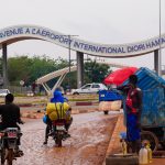 dozens-of-soldiers-killed-or-arrested-after-an-apparent-mutiny-in-niger’s-capital,-state-tv-reports