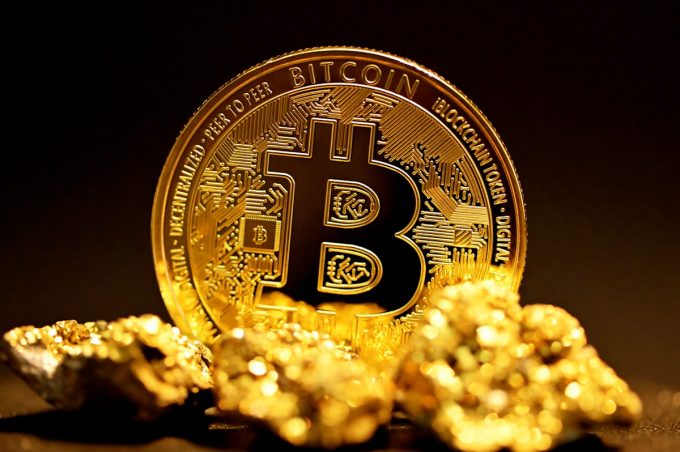 2025-rewind:-bitcoin-hits-$126k-as-etfs,-institutions-power-bull-run