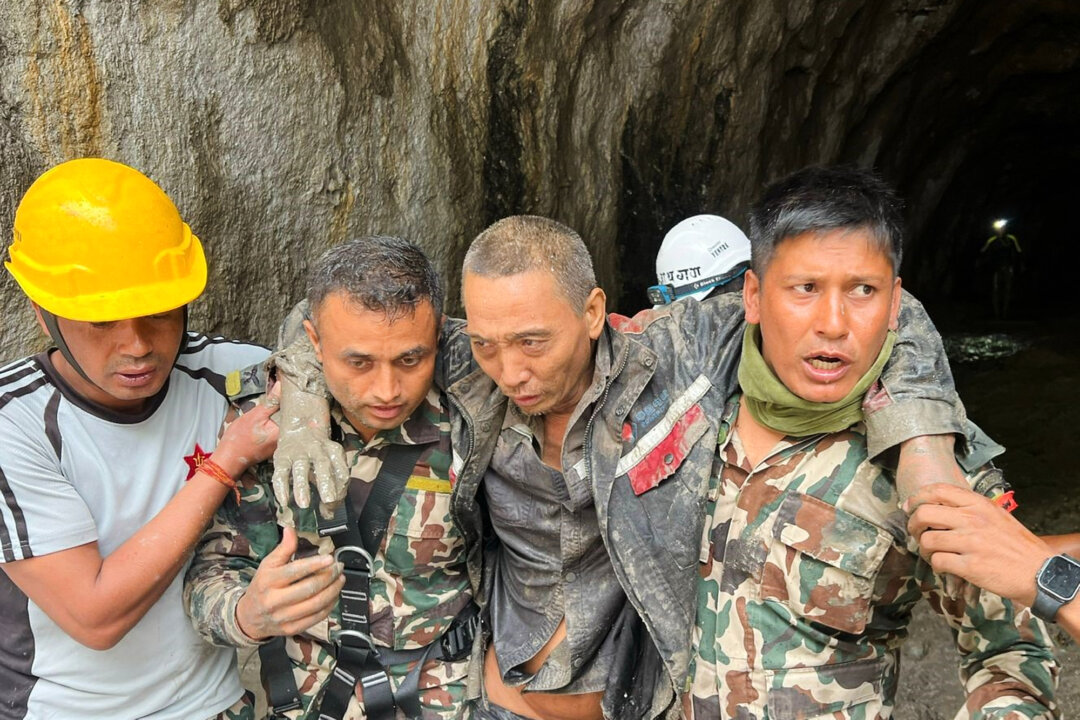 rescuers-in-nepal-pull-2-people-alive-from-debris-10-days-after-devastating-floods