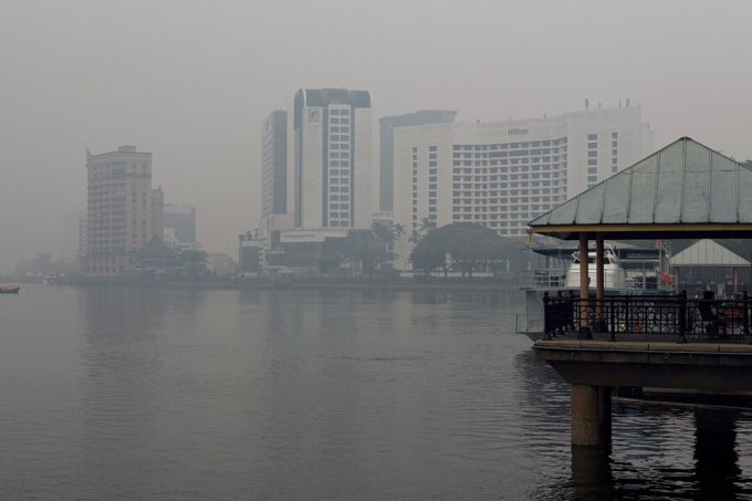 malaysia-declares-emergency-in-sarawak-town-as-haze-reaches-critical-level