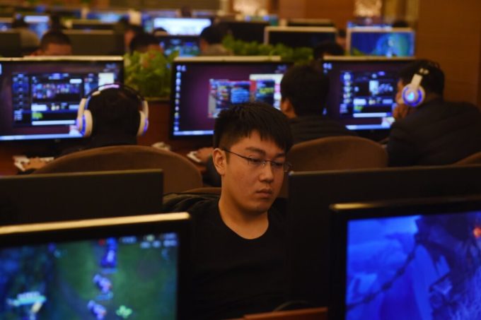 china-expands-online-content-controls,-putting-more-pressure-on-creators