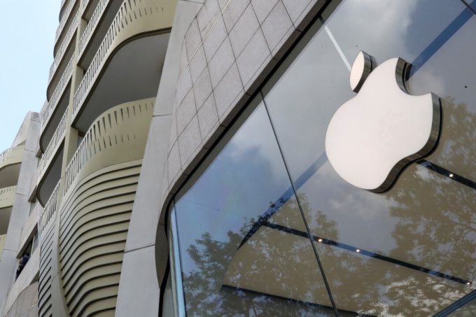 third-party-app-developers-in-uk-sue-apple-for-$2.7-billion-over-tracking-restrictions