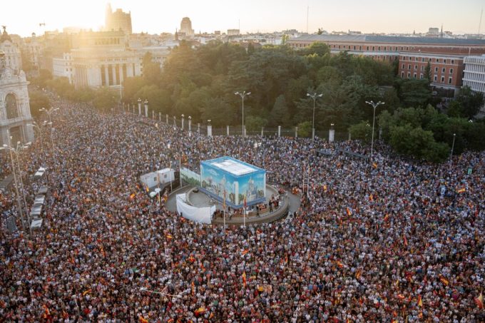 tens-of-thousands-protest-in-spain-over-ceuta-immigration-crisis