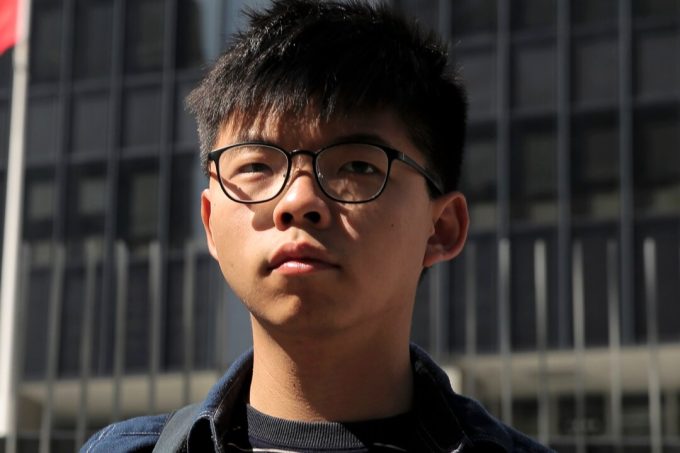 joshua-wong-faces-‘life-sentence-in-all-but-name’-in-hong-kong-clampdown-under-ccp:-experts