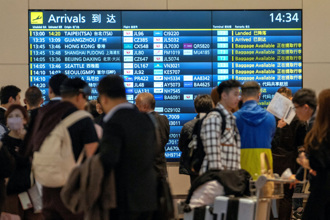 china-japan-air-travel-falters-as-diplomatic-tensions-persist