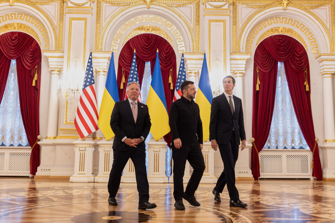 us-envoys-hope-for-new-round-of-ukraine–russia-peace-talks-after-meeting-with-putin,-zelenskyy