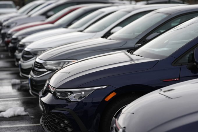 volkswagen-names-new-north-america-chief