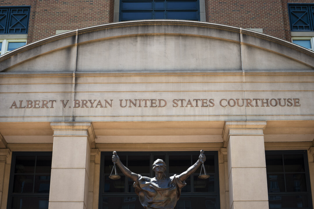 us-journalist-sentenced-to-2-years-in-prison-for-acting-as-chinese-agent