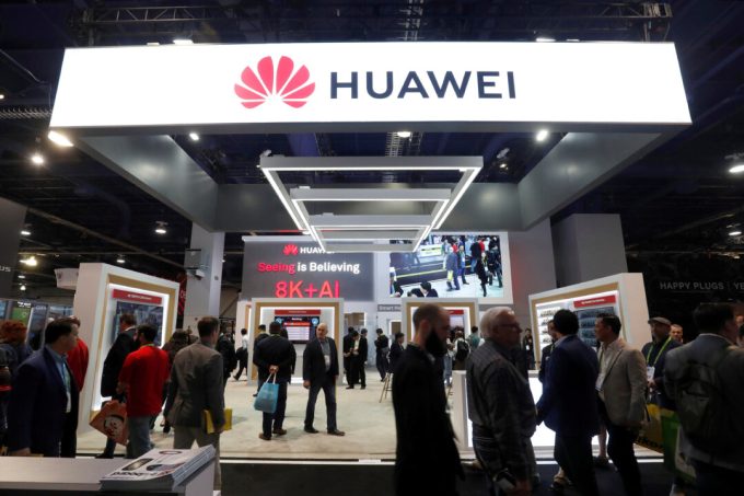 huawei-plans-to-expand-ai-pharma-development-with-domestic-firms-as-analysts-warn-of-risks
