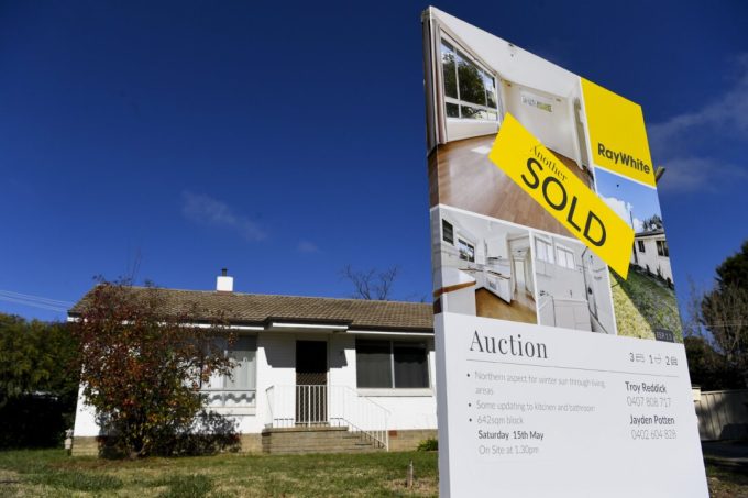 australian-government-admits-tax-changes-contributed-to-housing-downturn