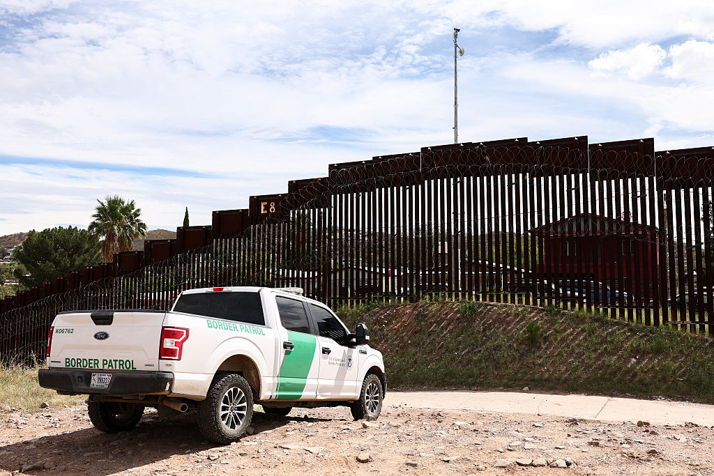 us-state-department-urges-americans-to-exercise-caution-near-mexico-border-city