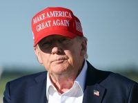 trump-targets-bombardier,-canadian-dollar-in-truth-social-blitz-ahead-of-tariff-deadline