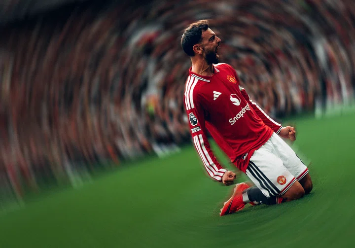 fernandes-named-player-of-the-month-for-august