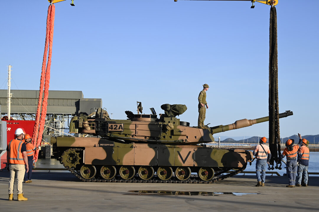defence-logistics-gap-leaves-northern-australia-vulnerable,-experts-warn
