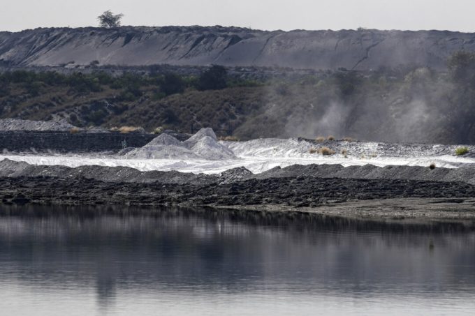 us-challenges-china’s-dominance-in-africa-with-new-rare-earth-bet