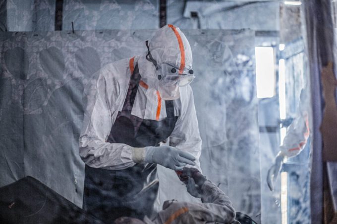 confirmed-deaths-in-ebola-outbreak-eclipse-1,000