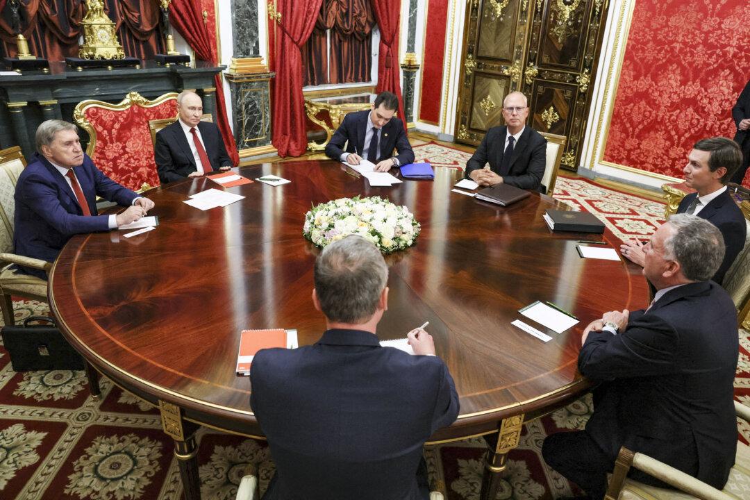 trump-told-putin-he-wants-end-to-russia–ukraine-war:-kremlin
