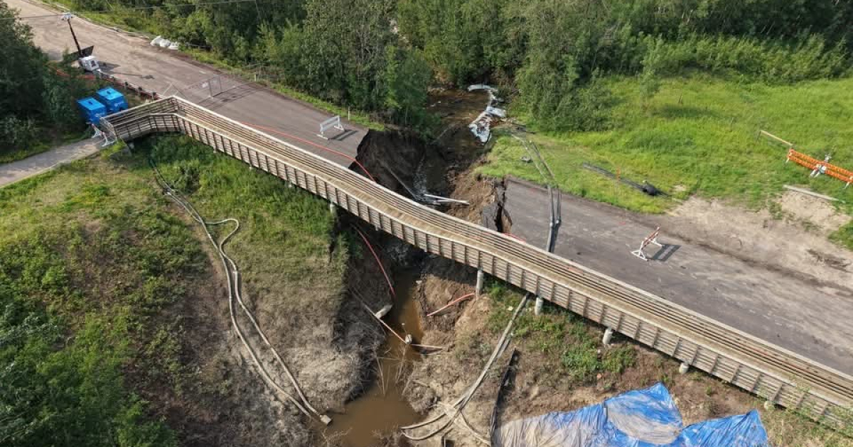 years-of-warnings,-delays-preceded-edmonton-road-collapse