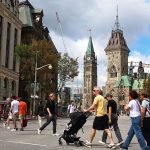canadians-support-hard-line-against-us.,-but-don’t-want-to-pay-for-it