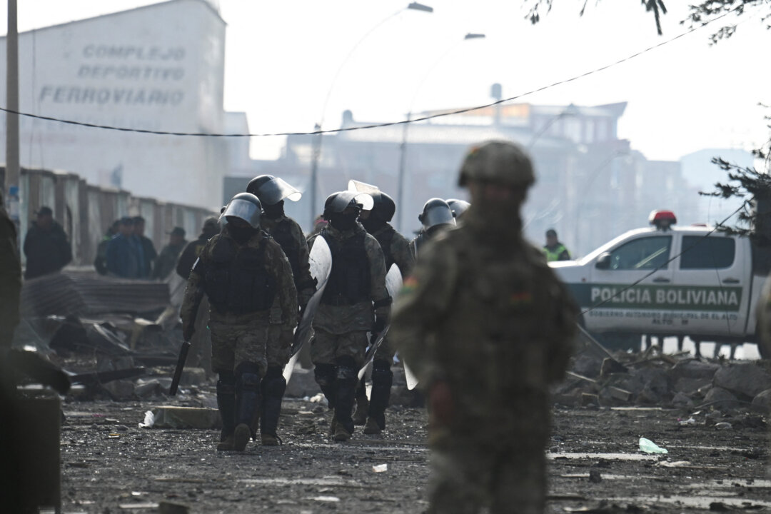 bolivia-confirms-9-deaths-after-military-base-explosion